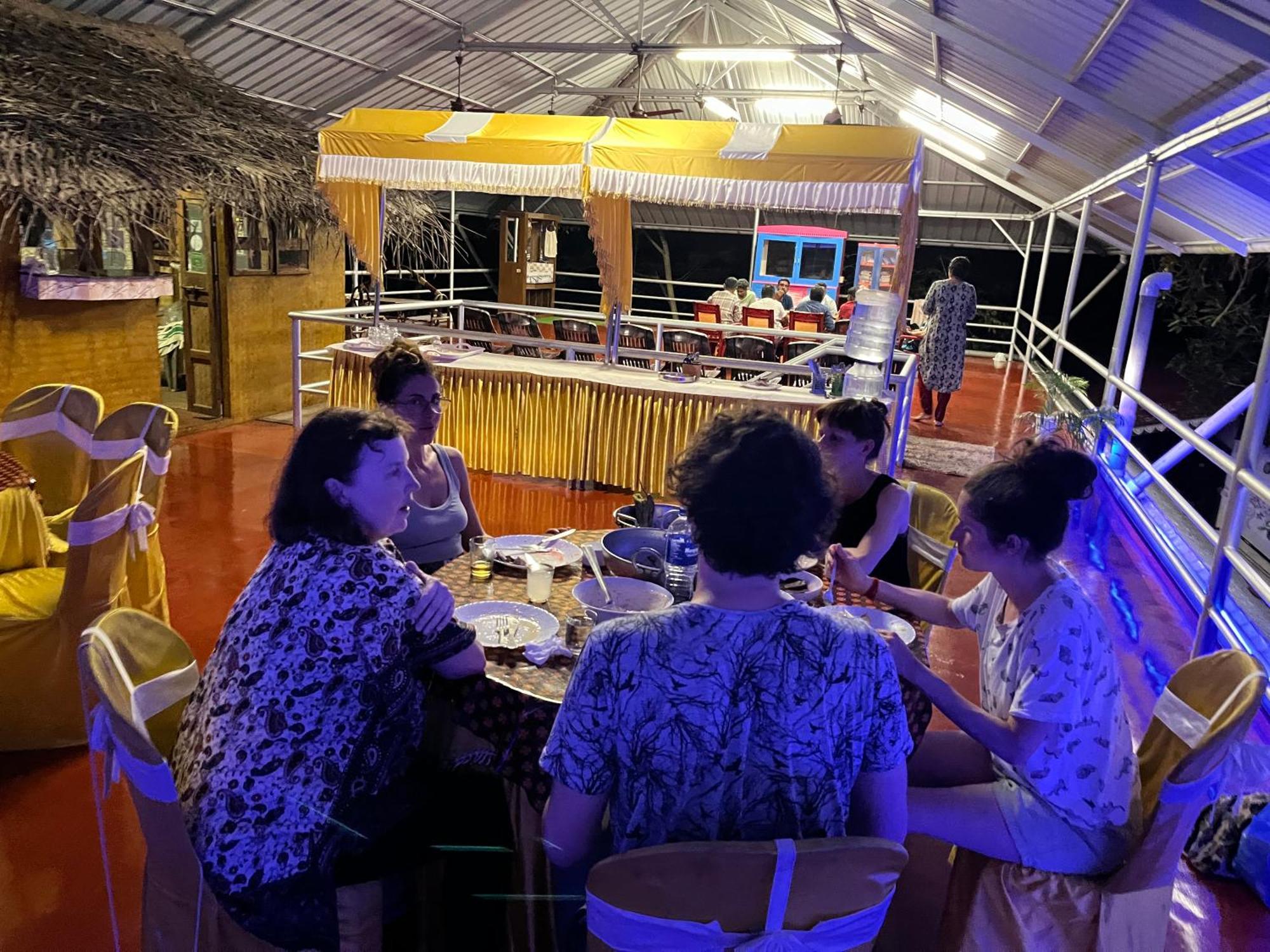 מאראריקולם Marari Beach Villas מראה חיצוני תמונה